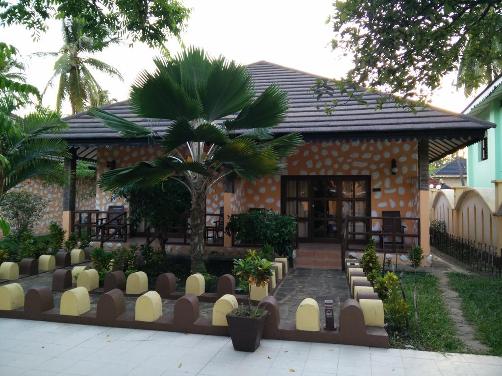 Arabian Nights Hotel Paje Exterior photo